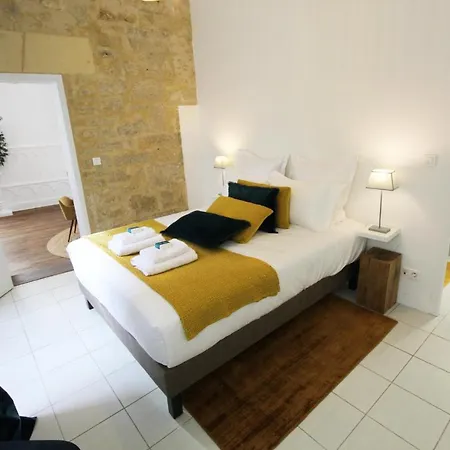 Apartment In - Sarloveze
