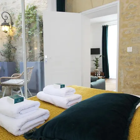 In - Sarloveze Apartamento