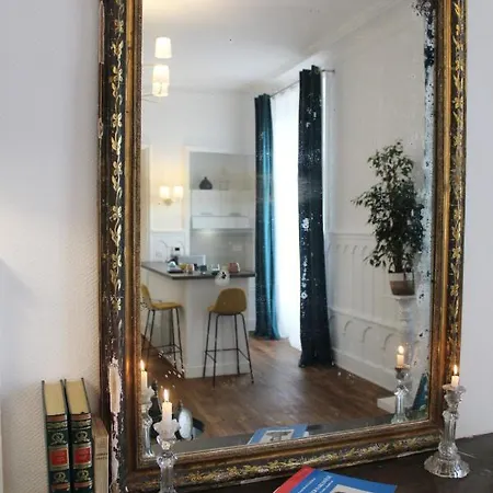 In - Sarloveze Apartment Sarlat-la-Caneda